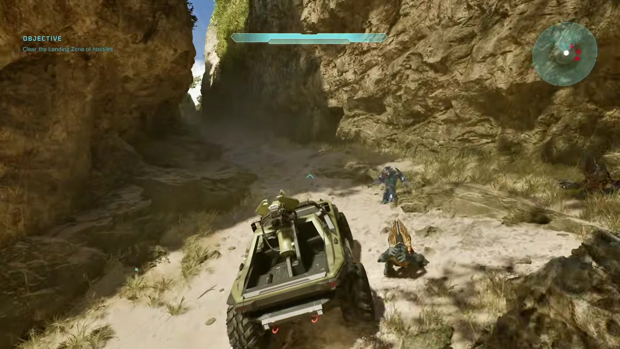 Chief leaving the dropship in the opposite direction toward a Warthog.